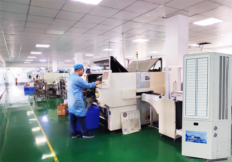 精密機械廠降溫方案！